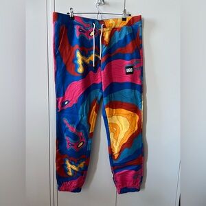 UGG Multicolor Abstract Joggers Men’s Size Large